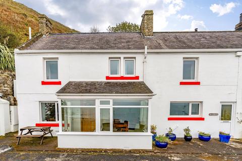3 bedroom terraced house for sale, Harbour View, Stonefalls, Burnmouth, Berwickshire