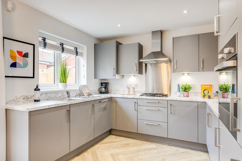 Mason Road, New Cardington, Shortstown, Bedford, MK42 2 bed semidetached house for sale £300,000
