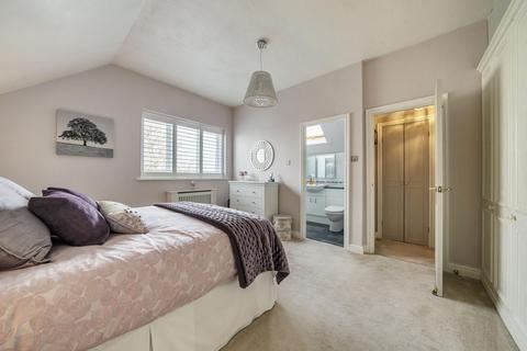 8 Bower Gardens, Stalybridge, SK15 2UY