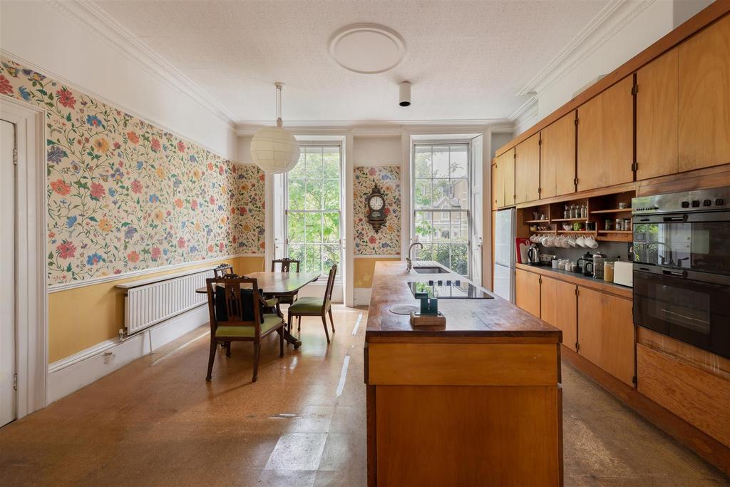 18 Greville Place Hi-101.jpg