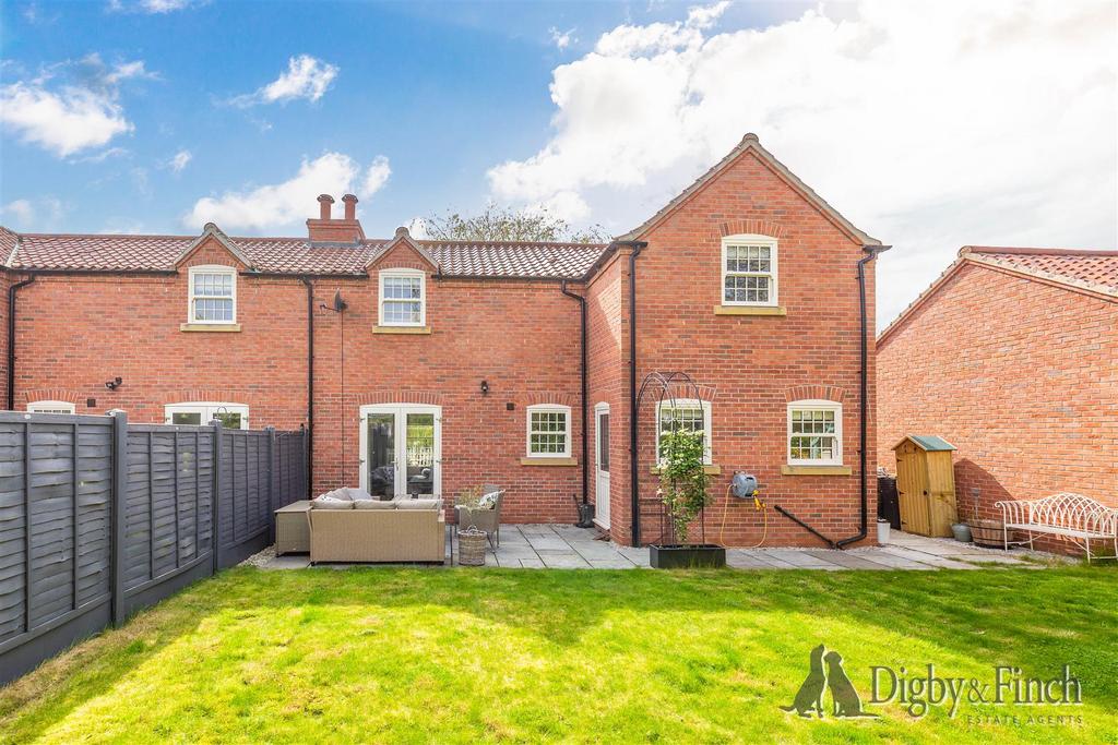 Ardeevin, Willow Close, Granby, Notts, NG13 9 PZ-11