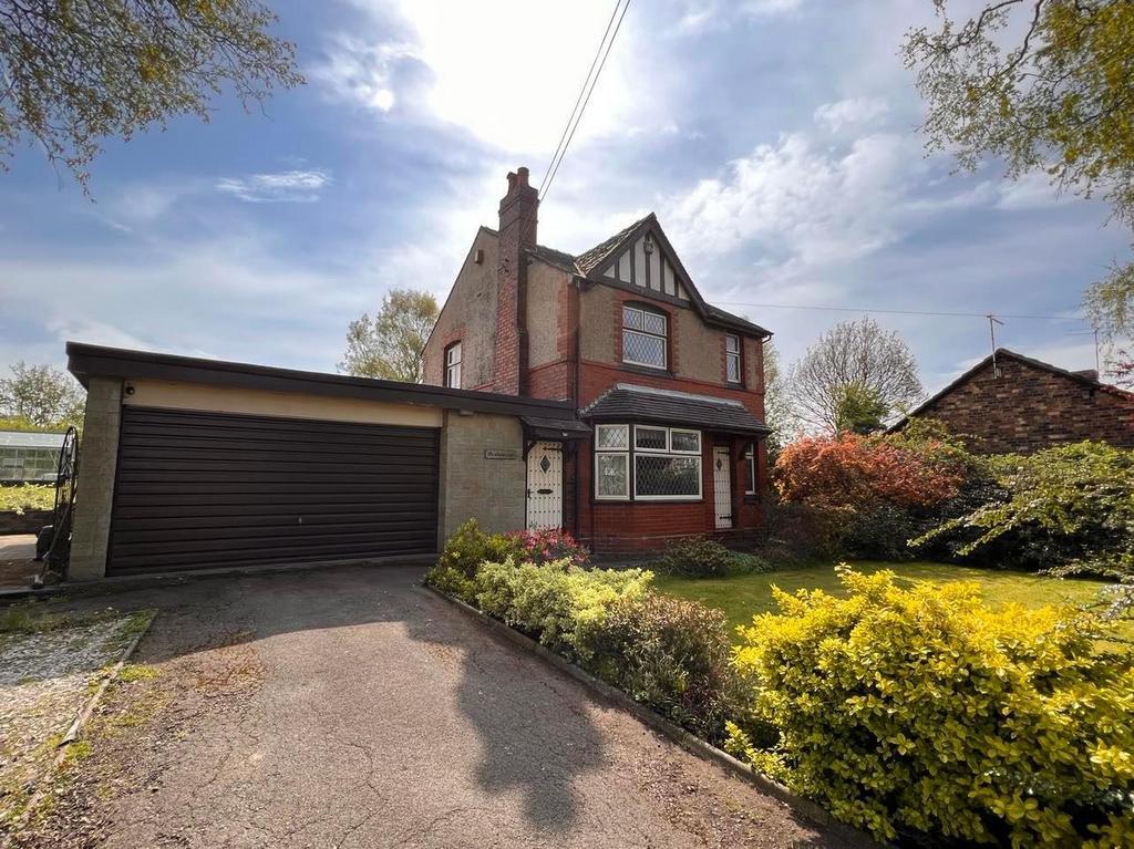 Meadowcroft, Werrington Road, StokeOnTrent 3 bed detached house for