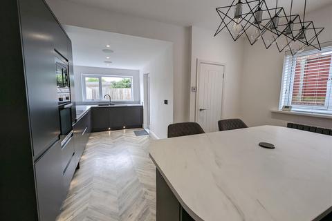 230 Longfield Road, Darlington, DL3 0RR