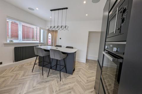 230 Longfield Road, Darlington, DL3 0RR