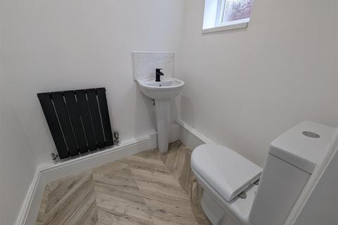 230 Longfield Road, Darlington, DL3 0RR