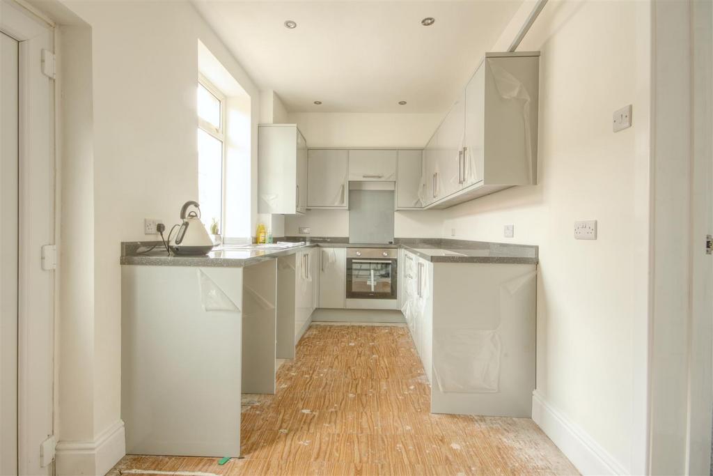 Street, Skipton 3 bed terraced house for sale £165,000