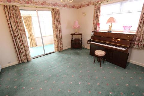 Norfield, 3 George Crescent, Thurso, KW14 7JE