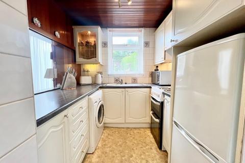 51 Greengate Lane, High Green, Sheffield, S35 3GS