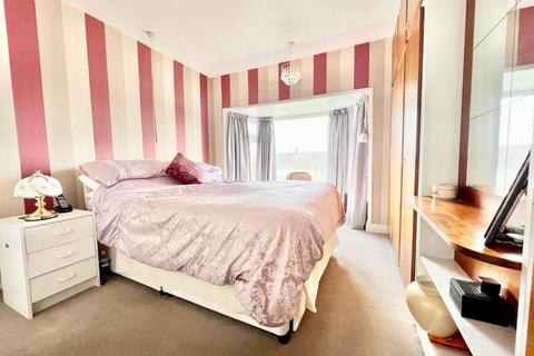 51 Greengate Lane, High Green, Sheffield, S35 3GS
