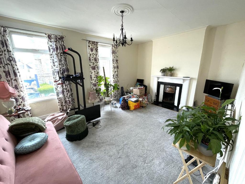 Antony Road, Torpoint 1 bed flat to rent £550 pcm (£127 pw)