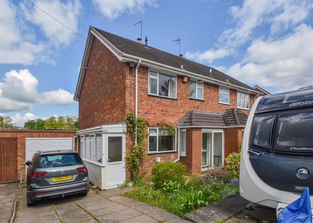 97 Rookery Road, Wombourne, Wolverhampton 3 bed semidetached house for sale £285,000