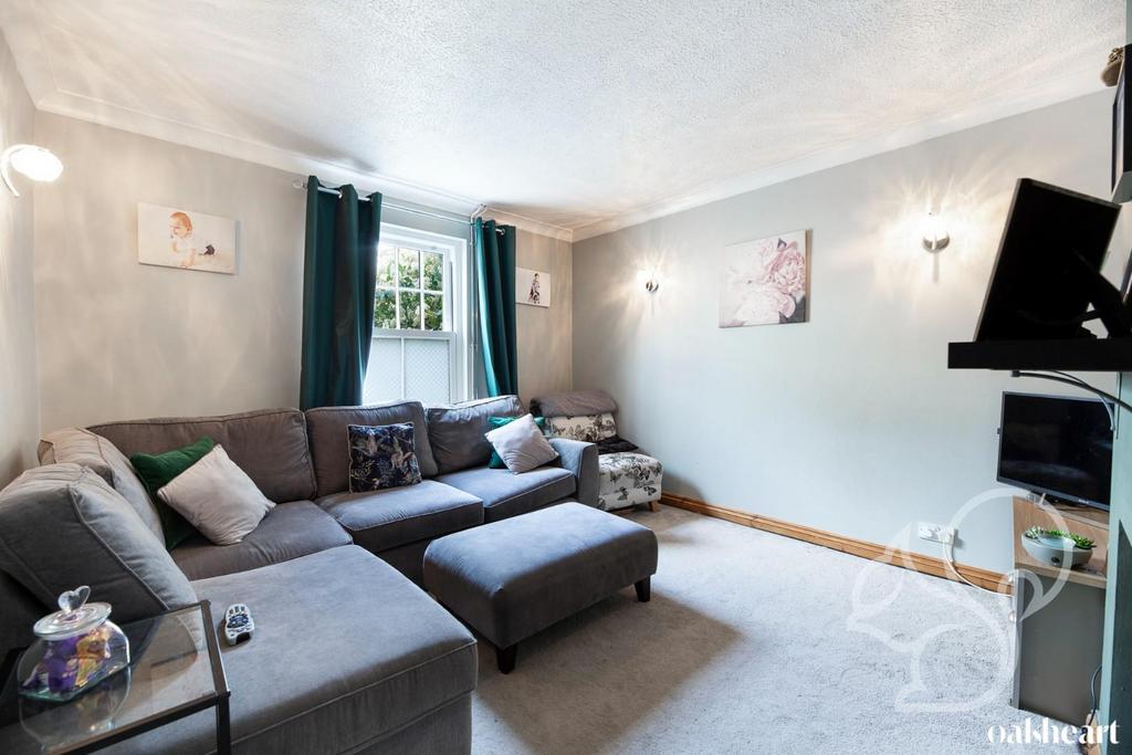 Hythe Hill, Colchester 2 bed end of terrace house for sale £250,000