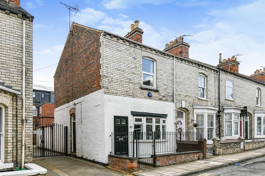 Scott Street, Off Scarcroft Road 2 bed townhouse for sale £395,000