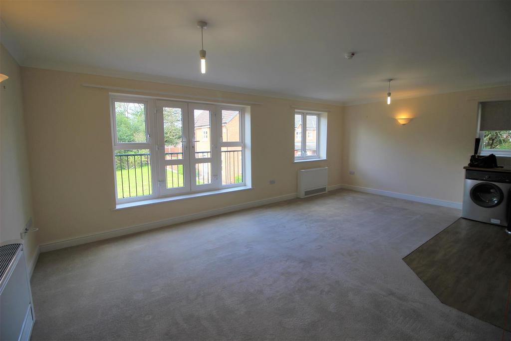 314 Highfields Park Drive, Derby DE22 2 bed apartment to rent £825