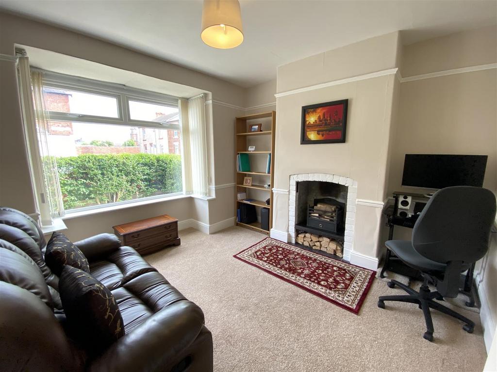 Nelson Terrace, Darlington 2 bed terraced house £595 pcm (£137 pw)