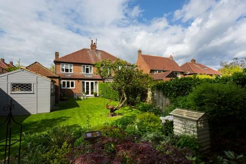 45 Ridgeway, York, YO26 5DA