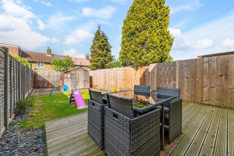 94 Moorside Road, Bromley, BR1 5ER