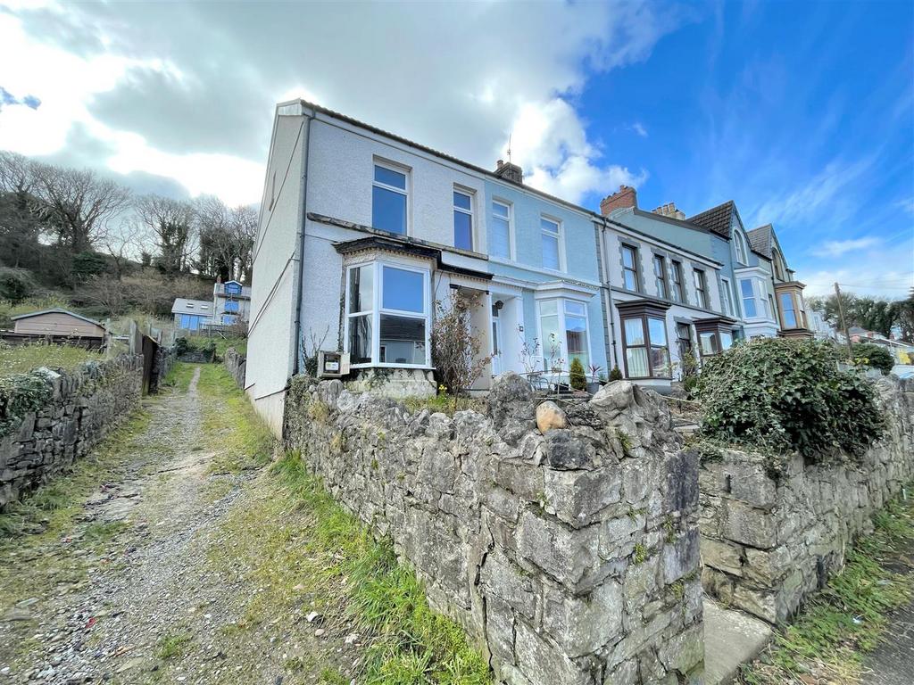 Overland Road, Mumbles, Swansea 4 bed semidetached house for sale £