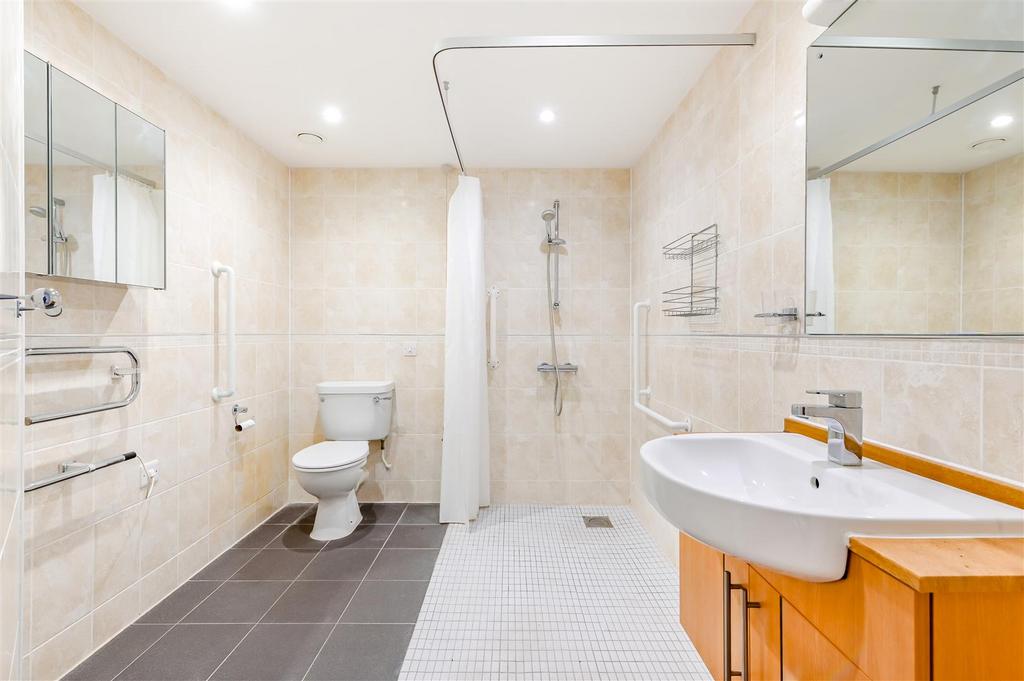 8546211-interior03.jpg