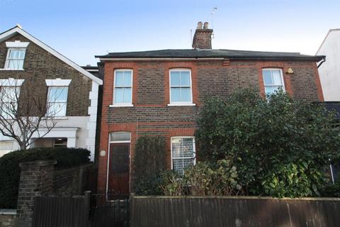 2 bedroom semi-detached house for sale, Wood Street, Barnet EN5