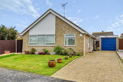 2 bedroom detached bungalow for sale, Enticott Close, Whitstable