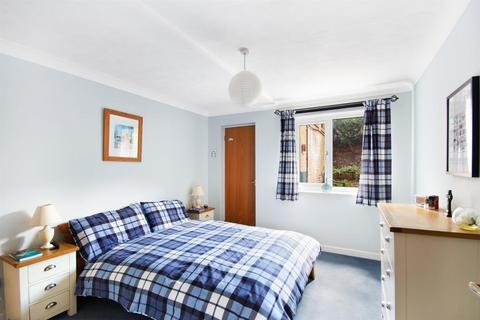 2 bedroom maisonette for sale - The Mallards, River Lane