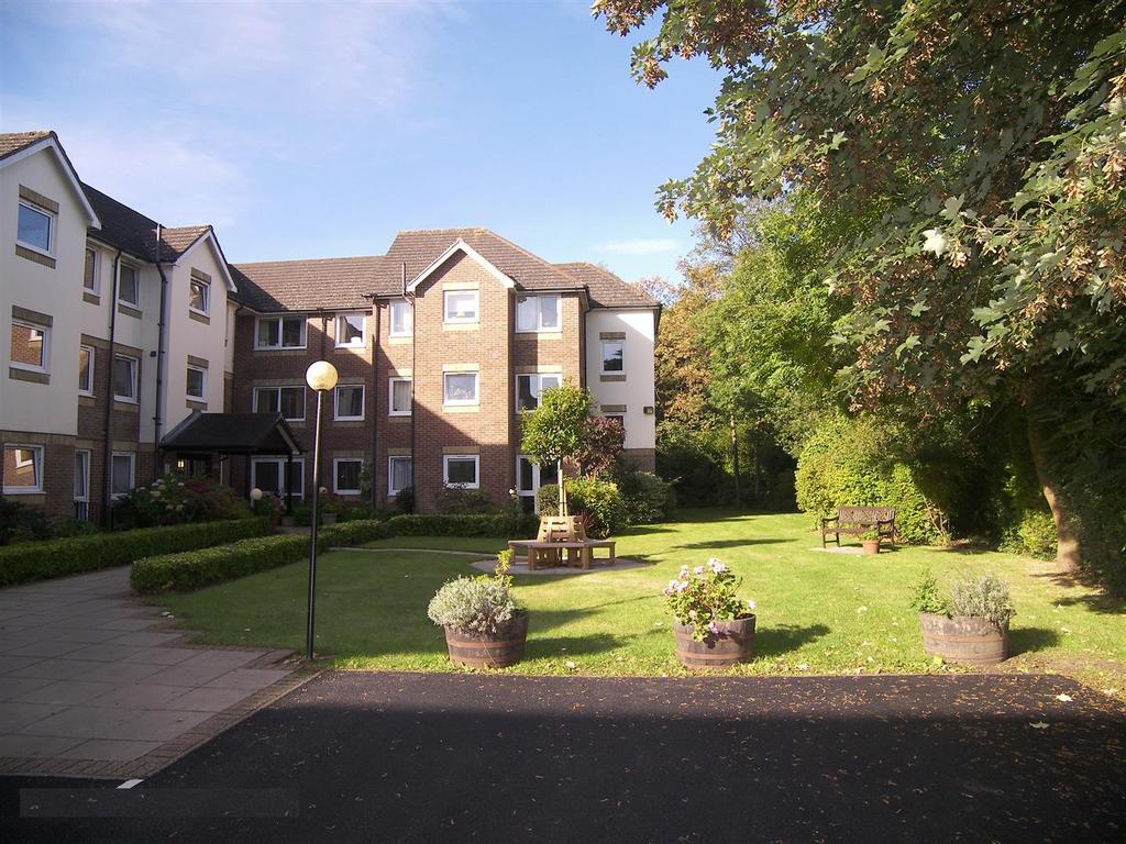 Livingstone Court, Christchurch Lane... 1 bed retirement property - £ ...