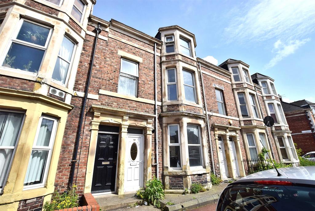Prince Consort Road, Gateshead, NE8 4 bed apartment £135,000