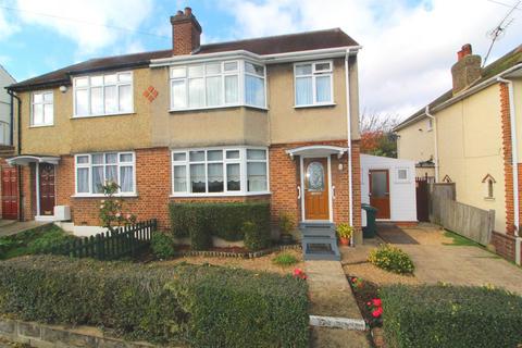 6 Elton Avenue, Barnet, EN5 2EA
