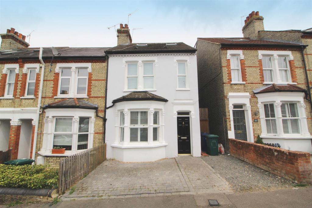 Puller Road, EN5 5 bed end of terrace house for sale £825,000
