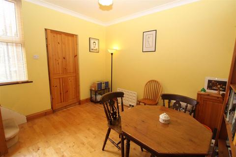40 Calvert Road, Barnet, EN5 4HJ