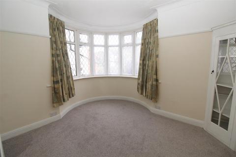52 Potters Lane, Barnet, EN5 5BE