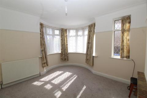 52 Potters Lane, Barnet, EN5 5BE