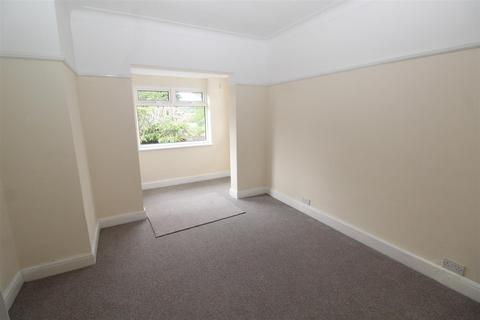 52 Potters Lane, Barnet, EN5 5BE
