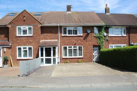 7 Brookside, South Mimms, Potters Bar, EN6 3PT
