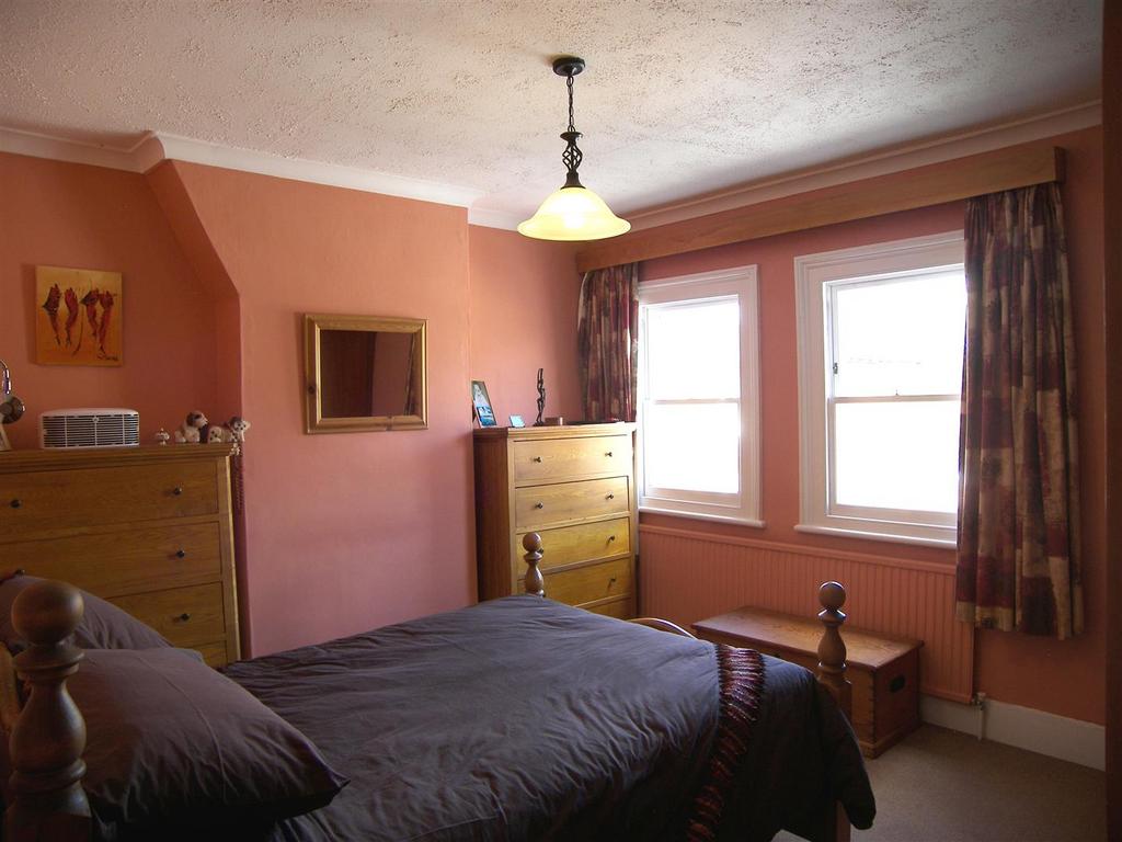 New Bedroom.JPG