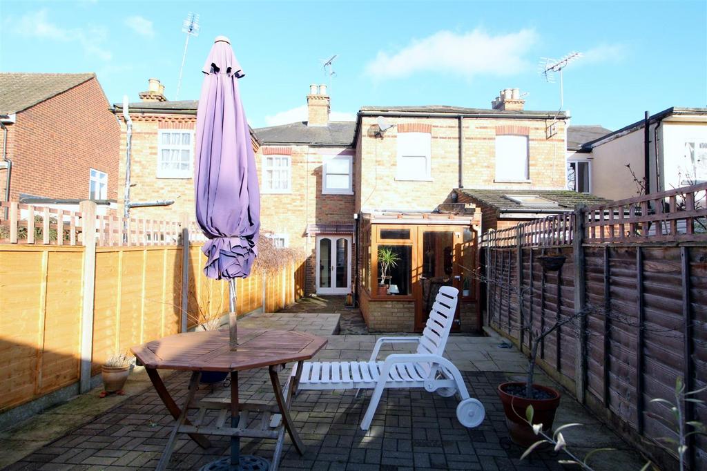 18 Thornton Road 015.JPG