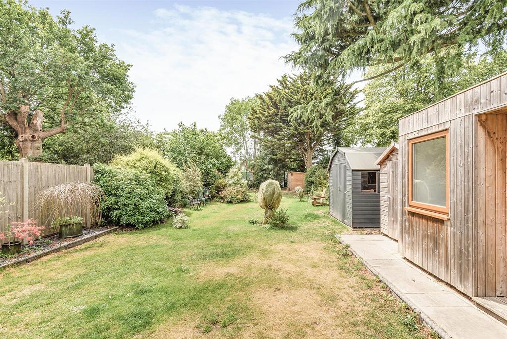 Garden 3.jpg