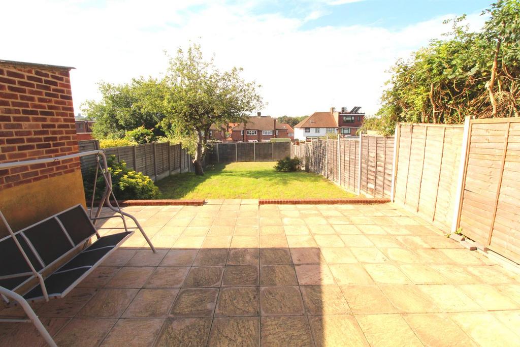 GARDEN 2.jpg