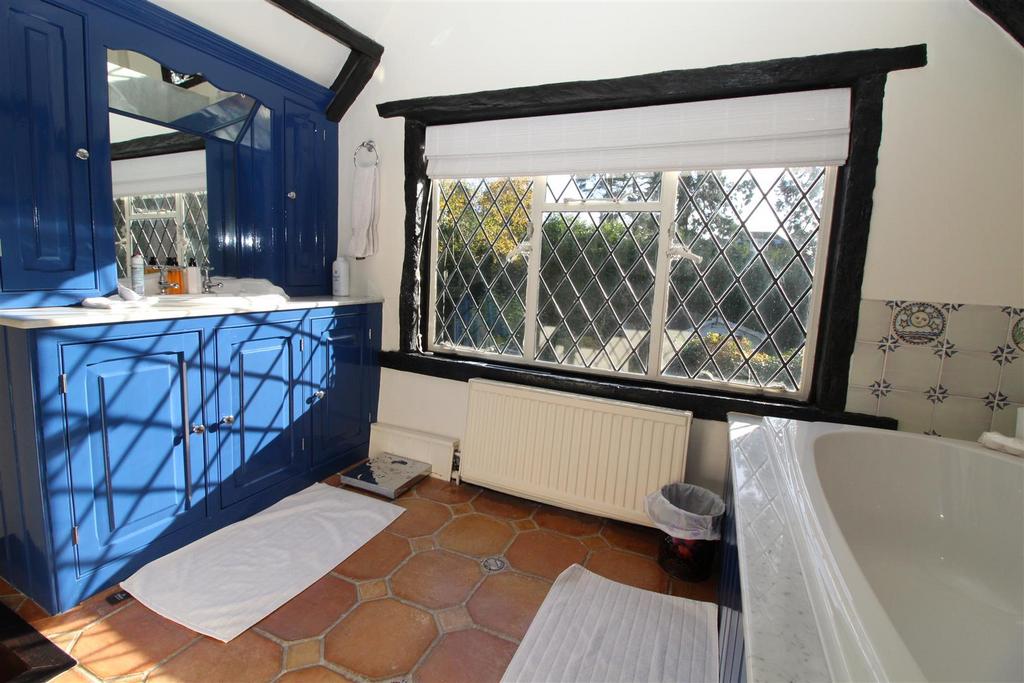 The Old Cottage 86 Bell Lane 025.JPG