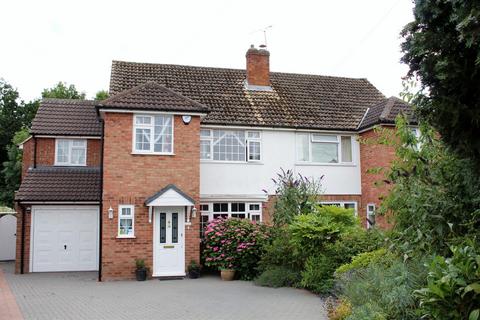 28 Goffs Crescent, Goffs Oak, Waltham Cross, EN7 5JR