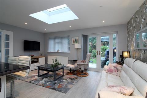 28 Goffs Crescent, Goffs Oak, Waltham Cross, EN7 5JR