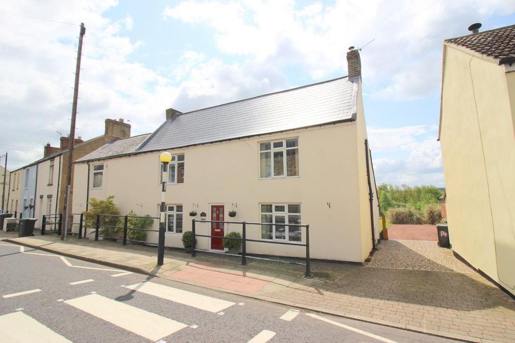 Front Street, Witton Gilbert, Durham 3 bed detached house for sale £