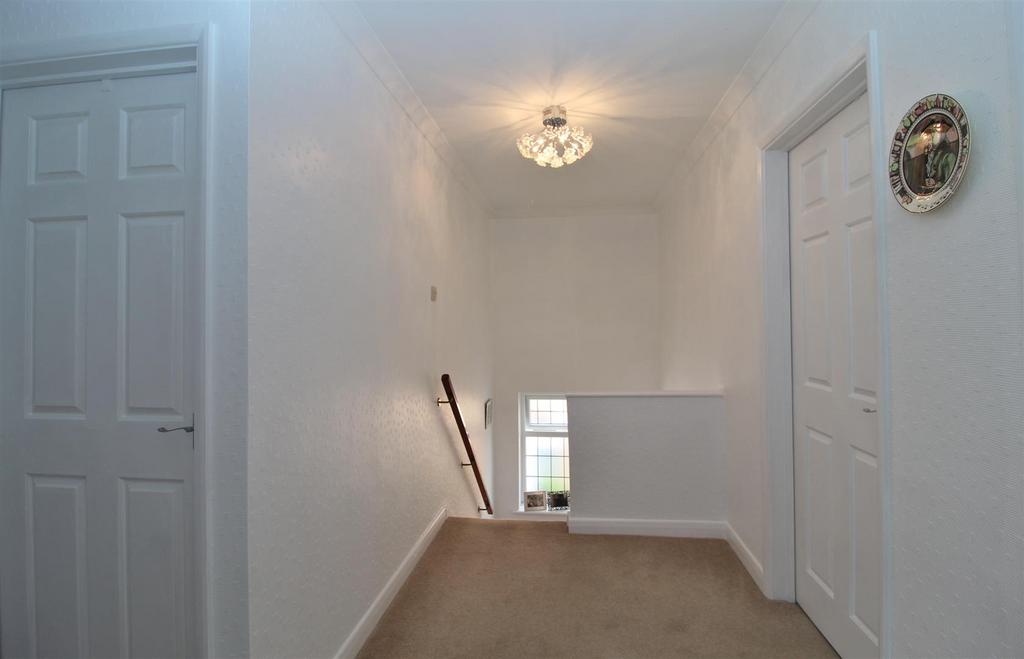 Birchtree House, Causeway Close 018.JPG