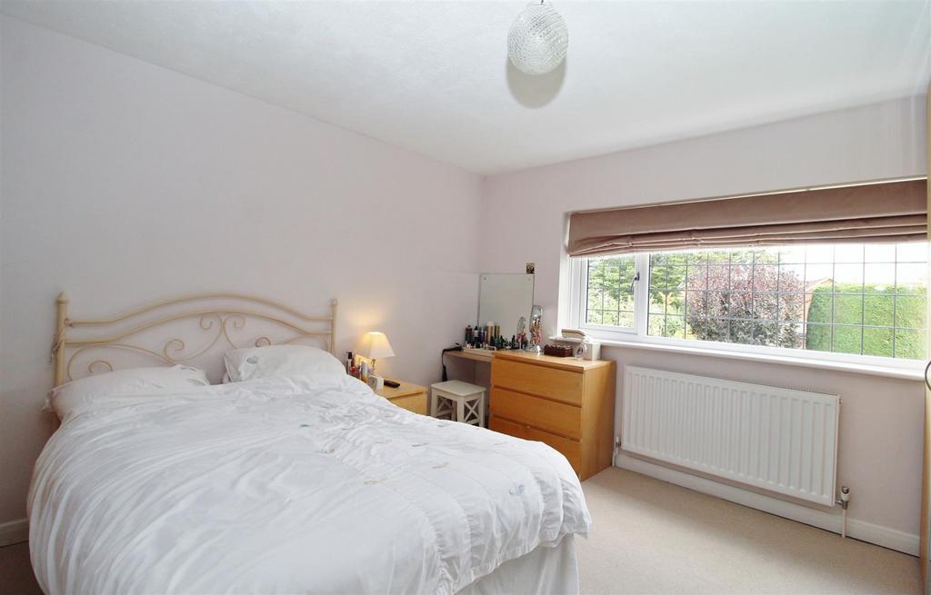 Birchtree House, Causeway Close 025.JPG