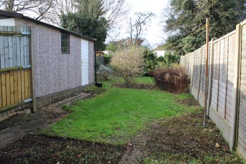 86 Wroxham Gardens, Potters Bar, EN6 3DL