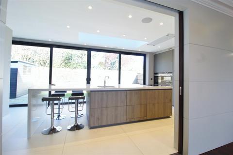 undefined, Calder Avenue, Brookmans Park AL9