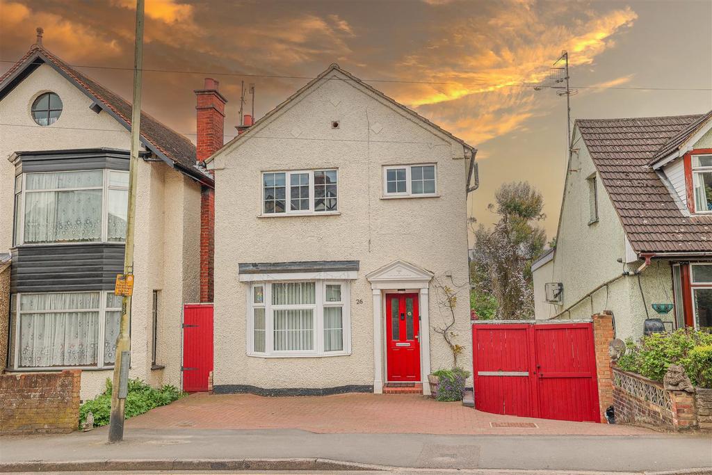 St. Albans Hill, Hemel Hempstead, HP3, 3 bed detached house for sale