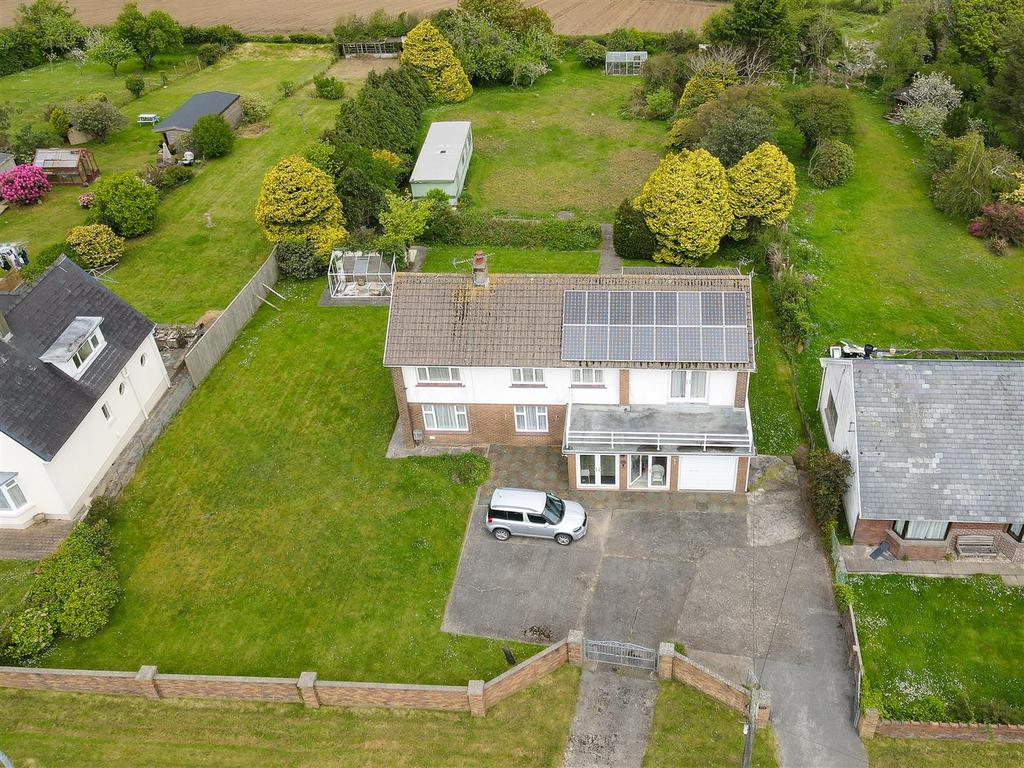 168 Haven Road, Haverfordwest SA61 1DG 5 bed detached house for sale