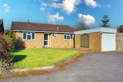25 Alderman Close, Welham Green, Hatfield, AL9 7DS